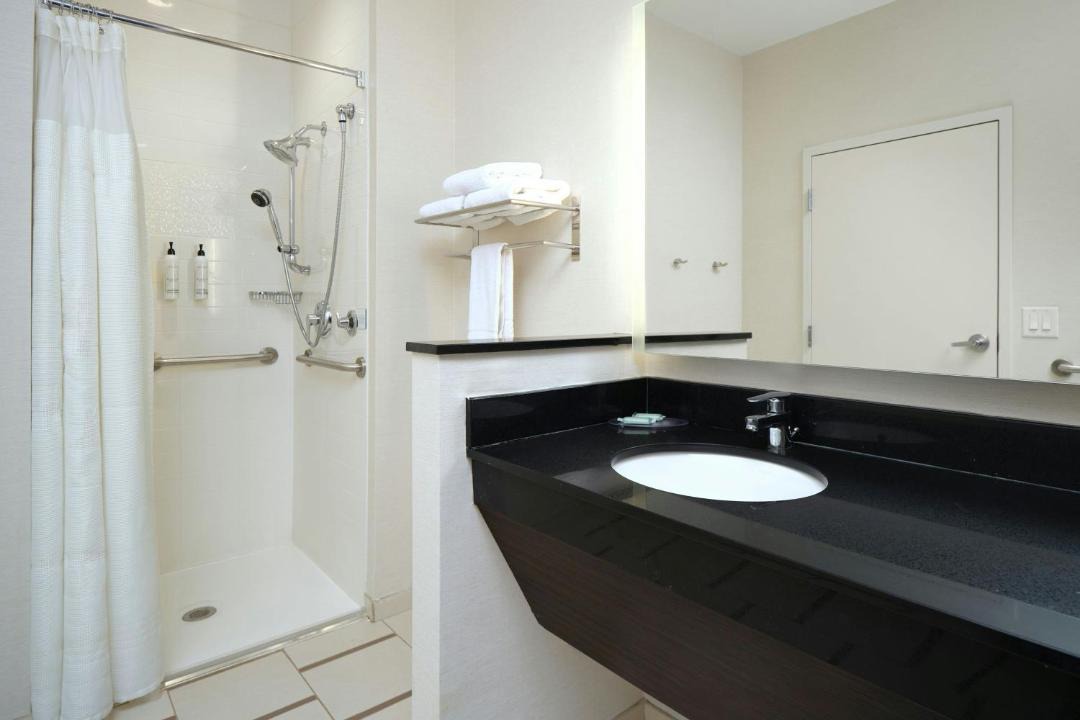 Photo of Others in Downtown Niagara Falls