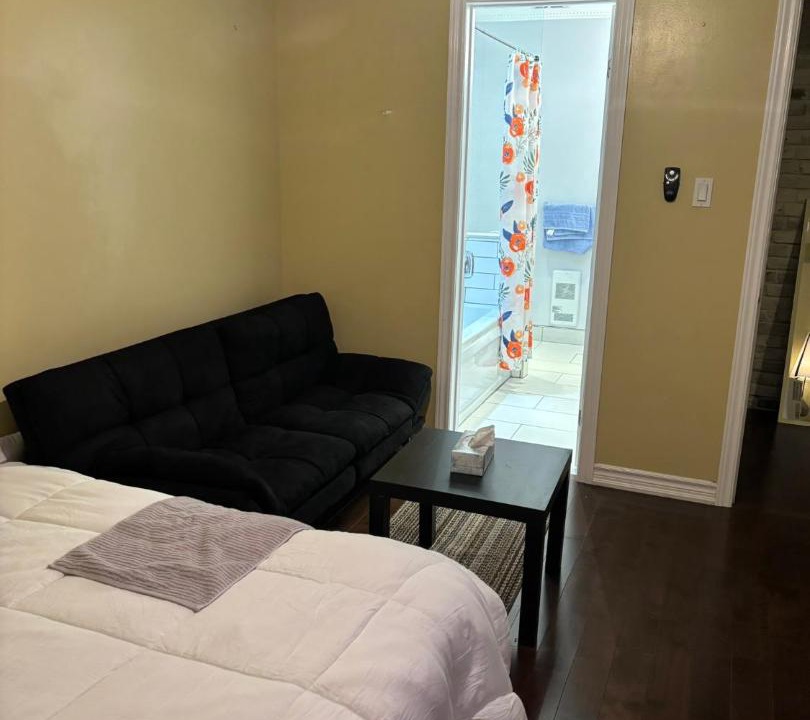 Photo of Bedroom in Woodbine Gardens