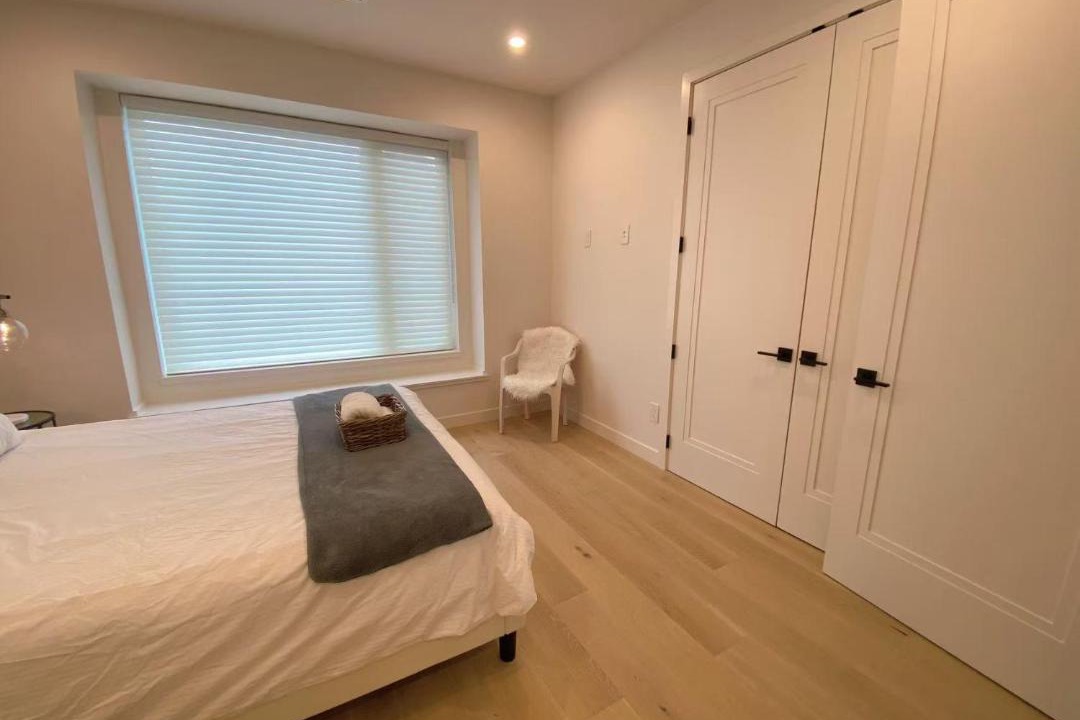 Photo of Bedroom in Arbutus Ridge