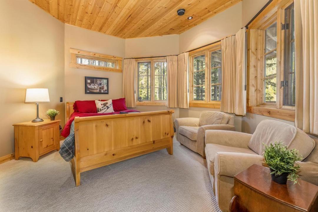 Photo of Others in East Kootenay