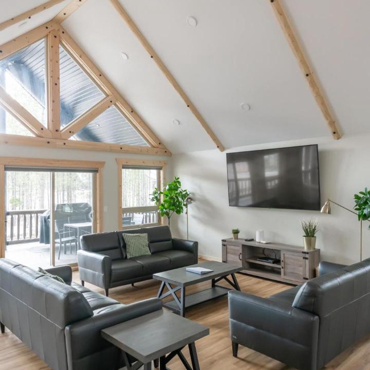 Photo of Livingroom in Valemount