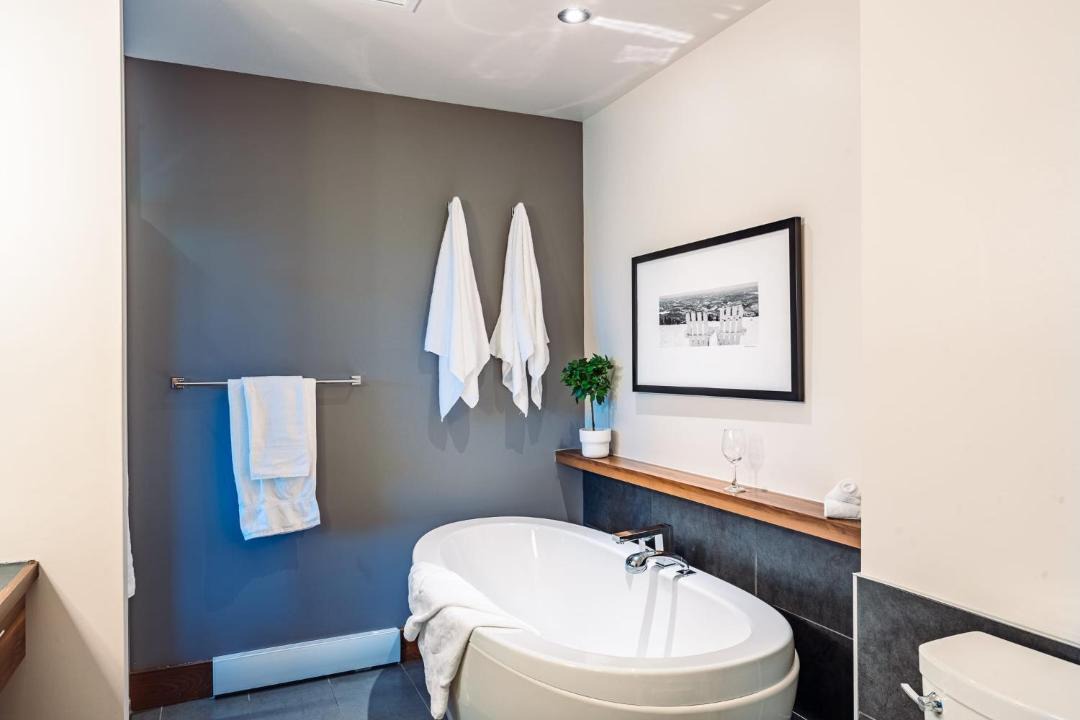 Photo of Bathroom in Lac Superieur Village
