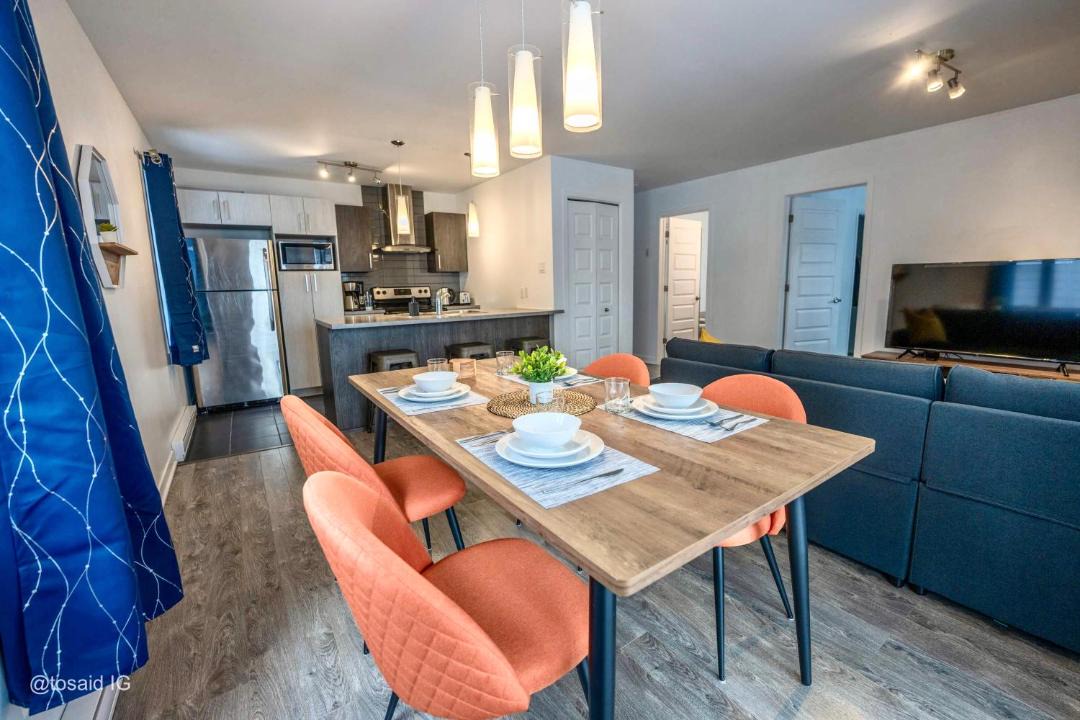 Photo of Livingroom in Laval-des-Rapides