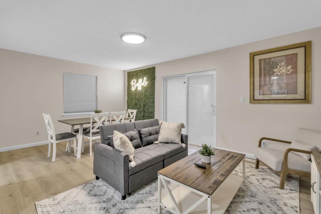 Photo of Livingroom in Willert Park
