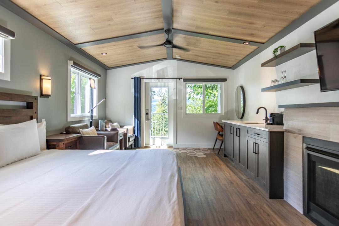 Photo of Bedroom in Nakusp