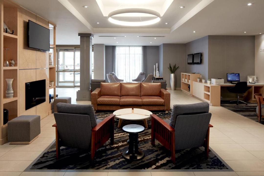 Photo of Livingroom in Dorval