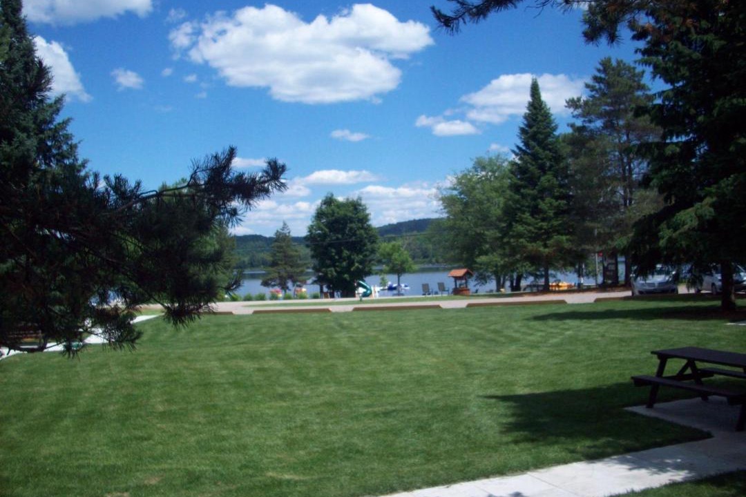Photo of Others in Algonquin Highlands