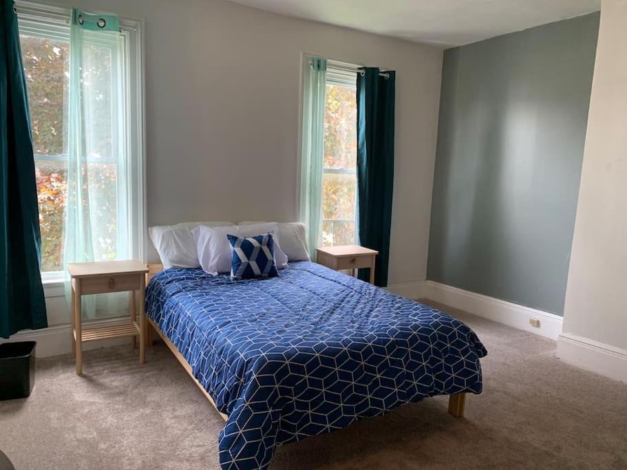 Photo of Bedroom in Oswego