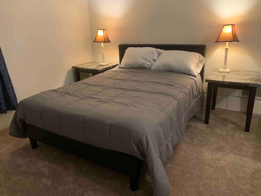 Photo of Bedroom in Oswego