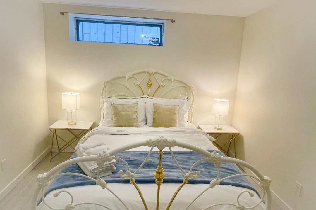Photo of Bedroom in Fraserview