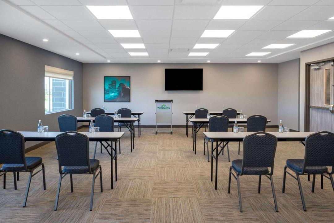 Photo of Others in Ottawa Division