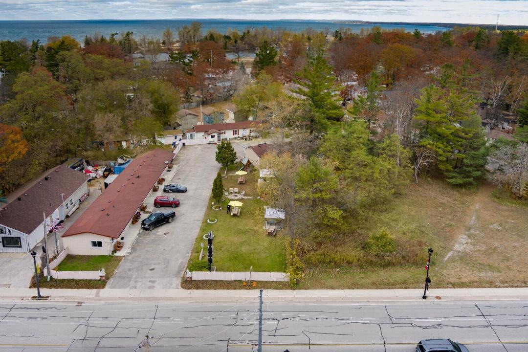Photo of Others in Wasaga Beach