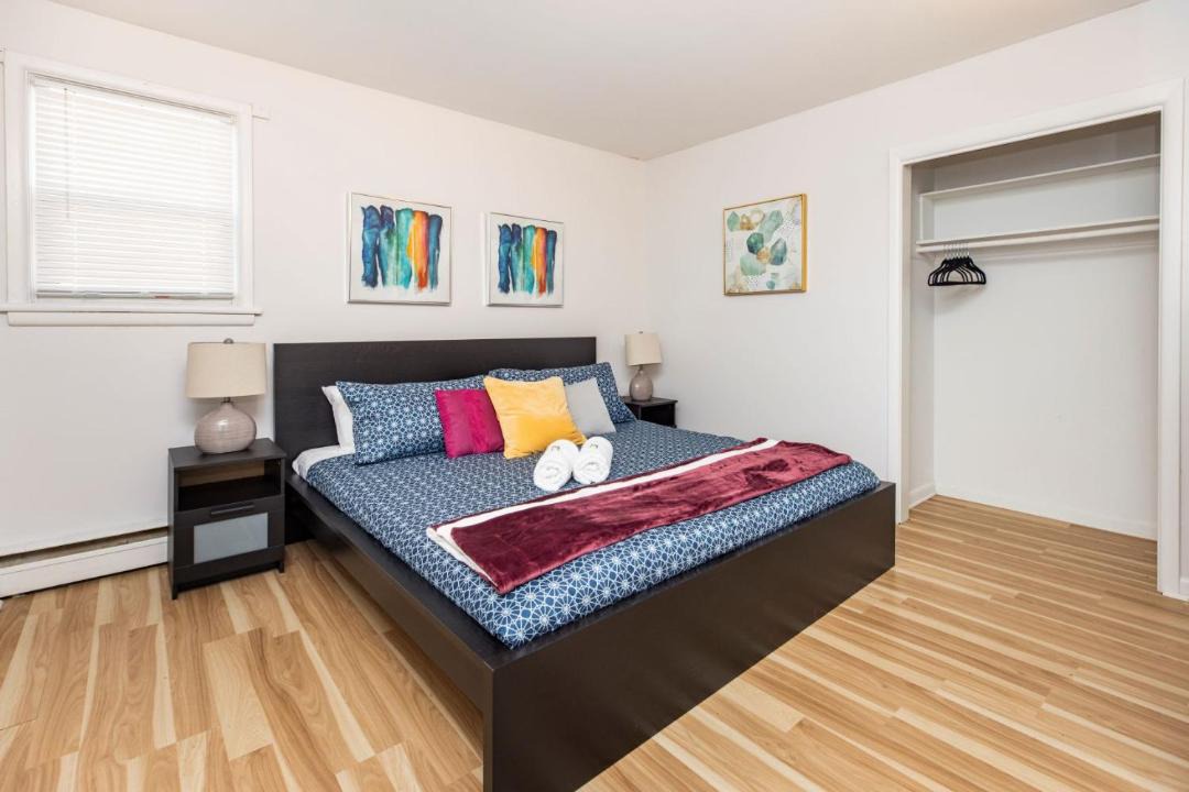 Photo of Bedroom in Vanier North