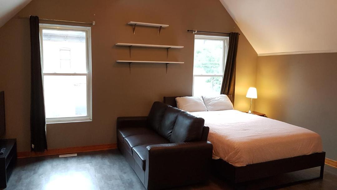 Photo of Bedroom in Centretown