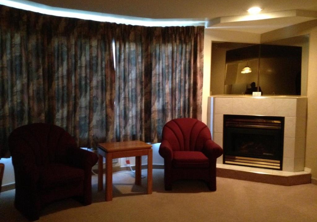 Photo of Livingroom in Peace River