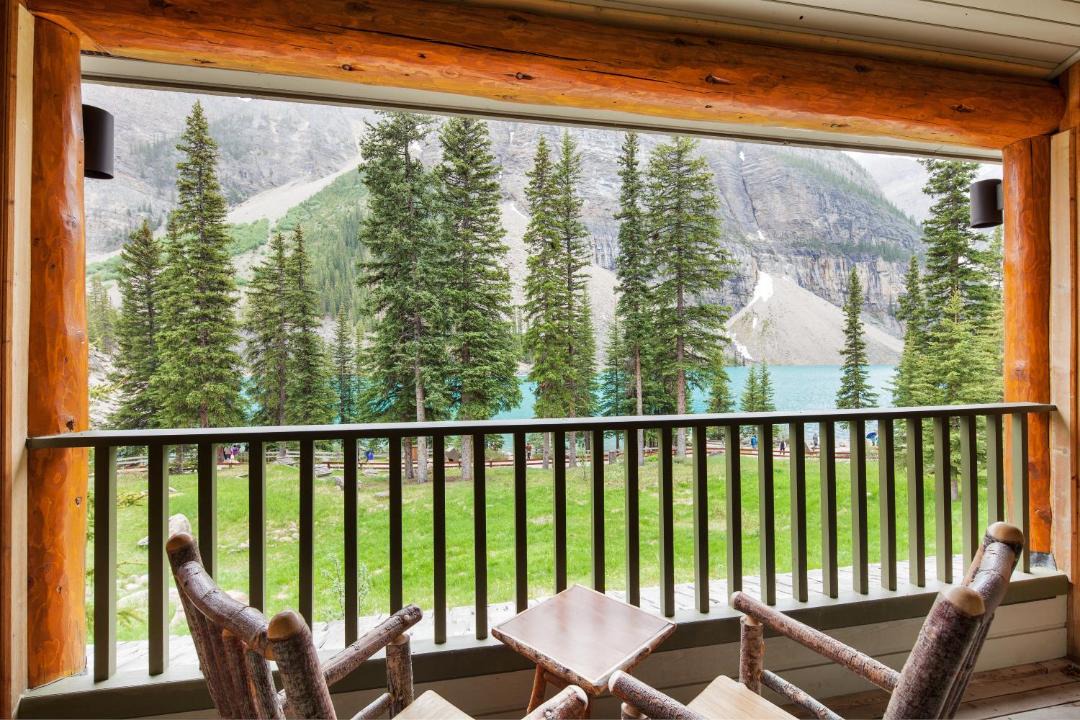 Photo of Patio Balcony in Lake Louise