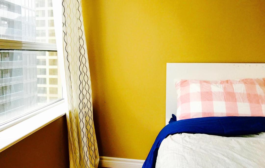Photo of Bedroom in Bay Street Corridor