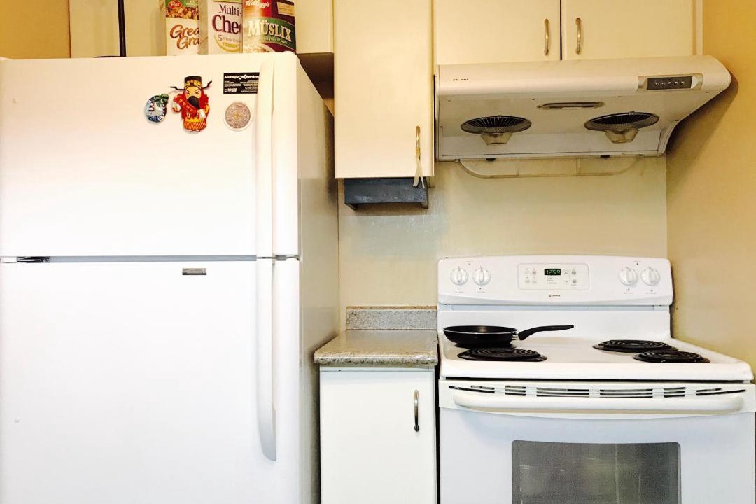 Photo of Kitchen in Bay Street Corridor