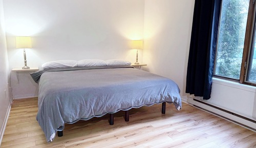 Chalets Montmorency, 2 Bedroom Condo (Ground floor with basement room)