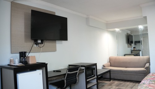 Premium Room, 1 King Bed
