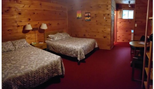 Motel Room M4 (Stair Access)