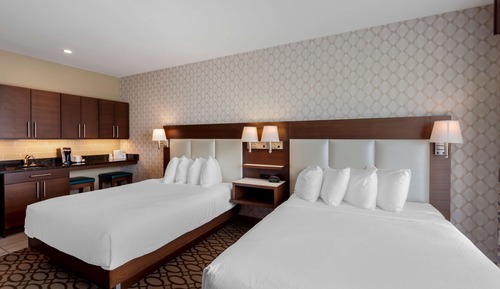 Standard Room, 2 Queen Beds, Non Smoking, Kitchenette