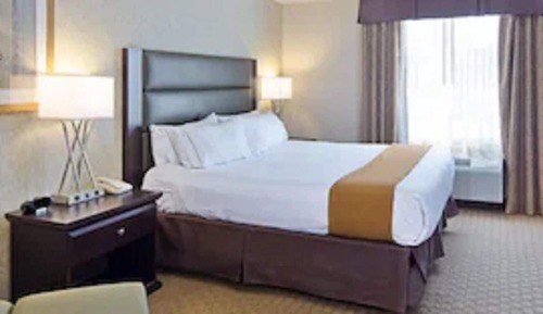 Standard Room, 1 King Bed