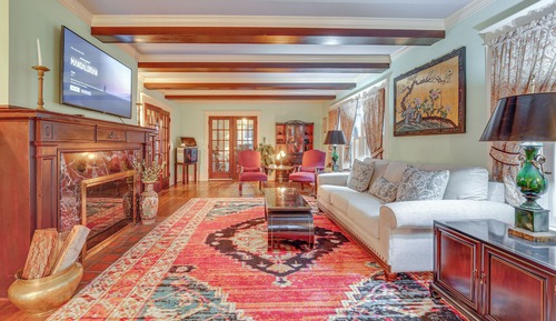 House (5 Bedrooms)