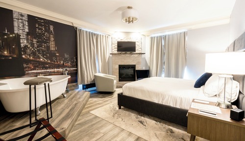 Luxury Room, 1 King Bed, Fireplace