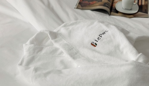 Room, 1 King Bed, Bathtub