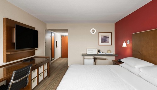 Room, 1 King Bed, Accessible, Non Smoking (Mobility)