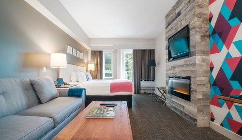 Deluxe Studio, 1 King Bed with Sofa bed, Non Smoking