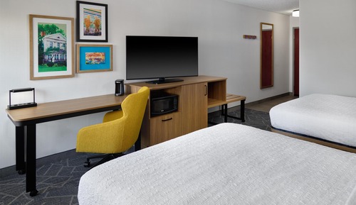 Room, 2 Queen Beds, Accessible, Non Smoking