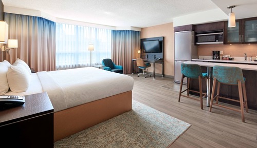 Studio Suite, 1 King Bed, City View
