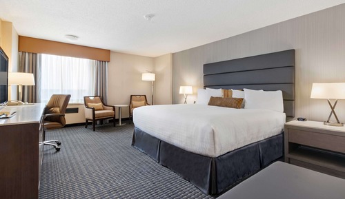 Standard Room, 1 King Bed, Non Smoking, Microwave