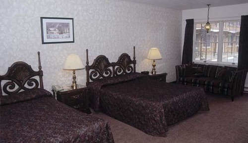 Standard Room, 2 Double Beds, Non Smoking