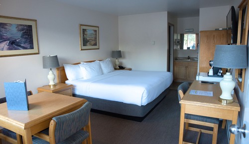 Standard King Room