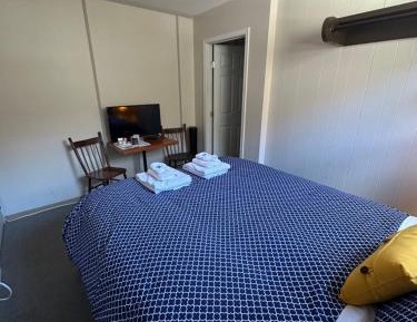 Double Room with Private External Bathroom