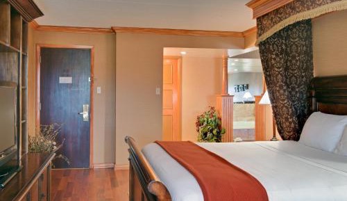 Queen Room - Disability Access