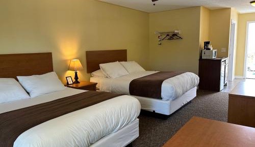 Queen Room with Two Queen Beds