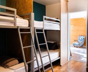 Mixed Dormitory Room