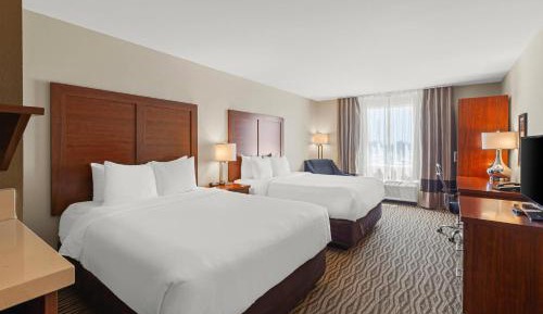 Queen Room with Two Queen Beds - Non-Smoking