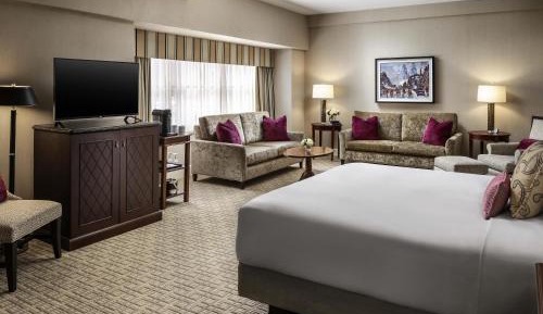 Deluxe King Room