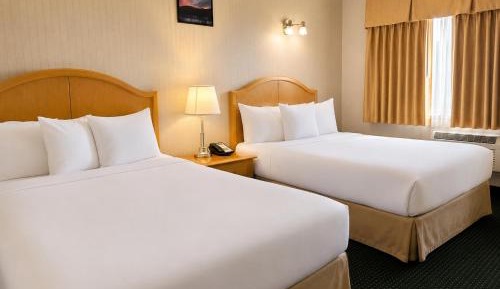 Queen Room with Two Queen Beds - Non-Smoking