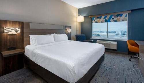 Standard King Room with Sofa Bed