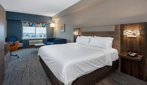 King Suite with Sofa Bed