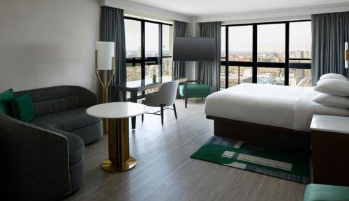 Executive King, Corner room, private Balcony