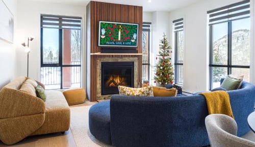 Two-Bedroom Deluxe Apartment