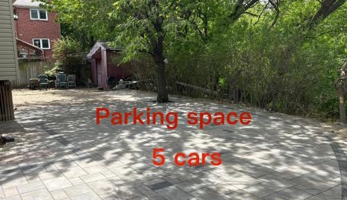 Single Room with Shared Toilet