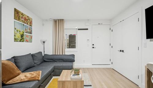 Deluxe Family Suite